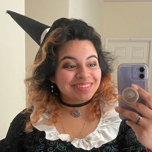 Meet your Posher, Raylene